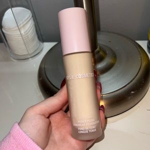 Kylie Cosmetics Power Plush Foundation 1N